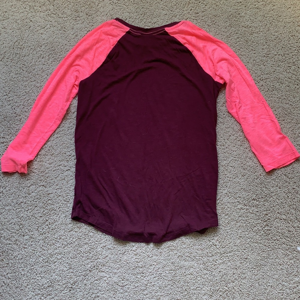 Victoria’s Secret Pink Baseball Tee Size XS - Picture 9 of 9